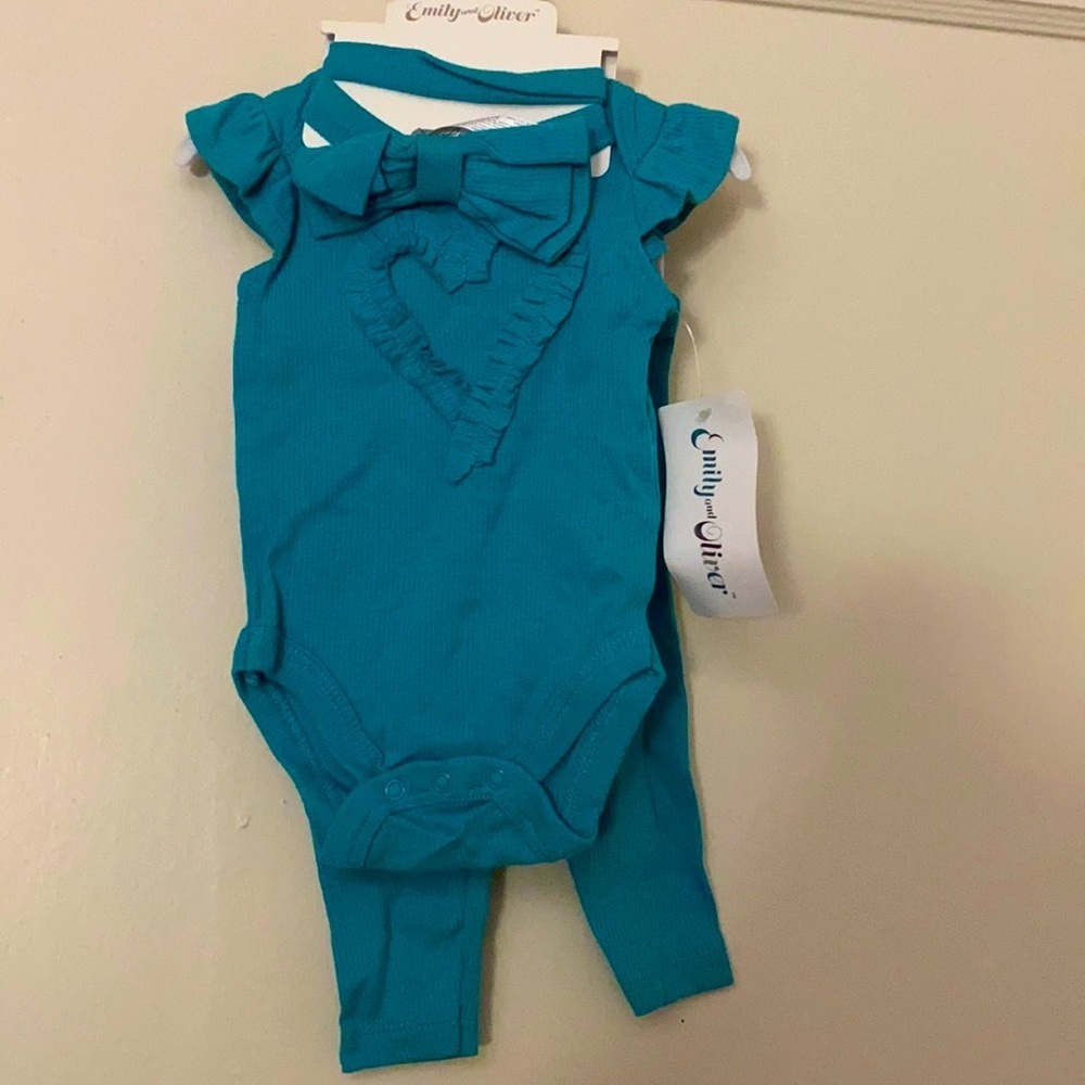 nwt emily & oliver blue matching set size: 0-3 months